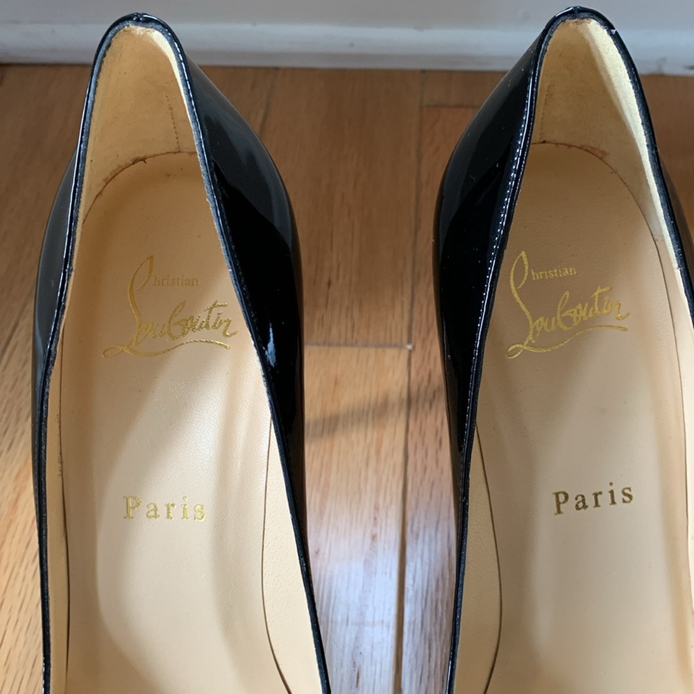 Christian Louboutin Pigalle 100 Black Patent Pump - Picture 11 of 14